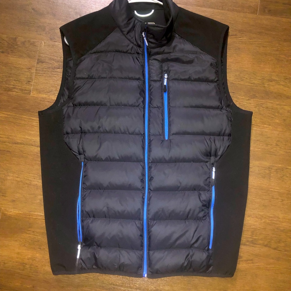 Vests - image 1